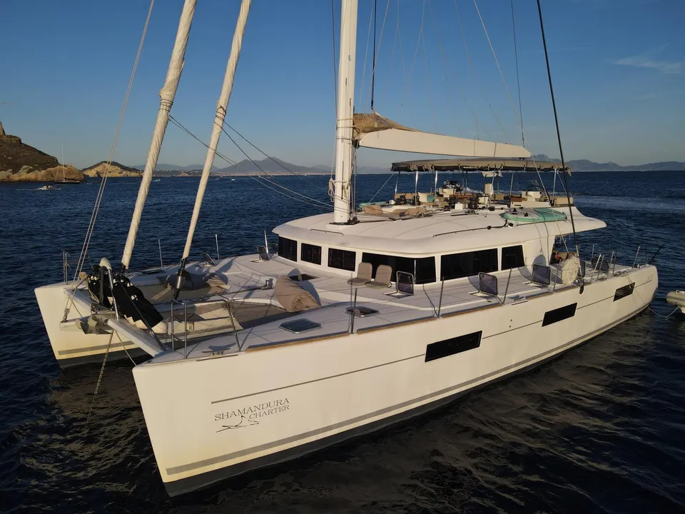 Lagoon 620 Lady Rachel exterior view 1