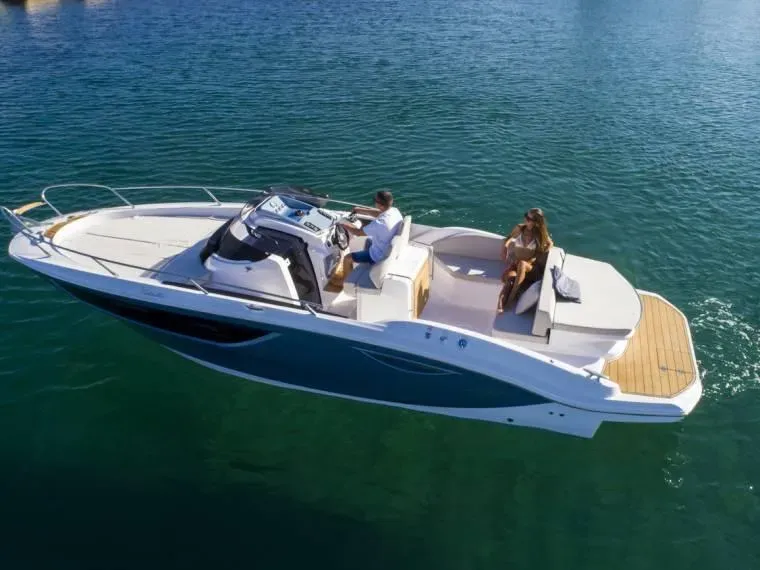 Sessa Marine Key Largo 27 IB exterior view 1